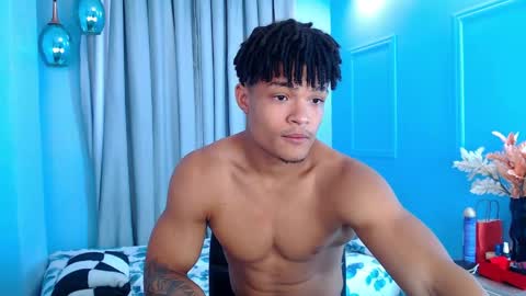 Snapshot of hotcrew_ chatting on May 2026 07:34:01 PM Hussain aaron and Ekko online show from May 2026 07:34:01 PM