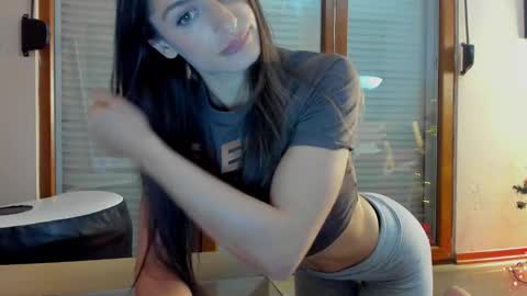 Erika  online show from December 2024 11:51:02 PM