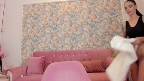 hotfallingdevil online show from November 2025 05:50:01 AM