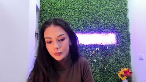 hotfallingdevil online show from December 2025 05:35:02 AM