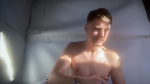 Snapshot of hotgentleman_3003 chatting on July 2026 03:21:02 PM William online show from July 2026 03:21:02 PM