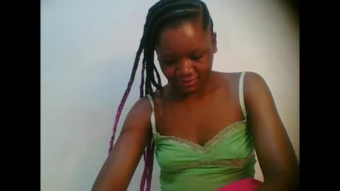 LOYCE online show from November 2025 08:52:01 PM