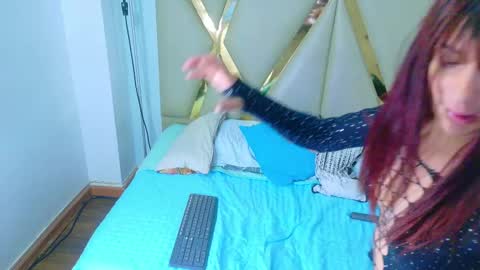 Snapshot of hotlittlechill chatting on October 2025 08:09:02 PM hotlittlechill online show from October 2025 08:09:02 PM