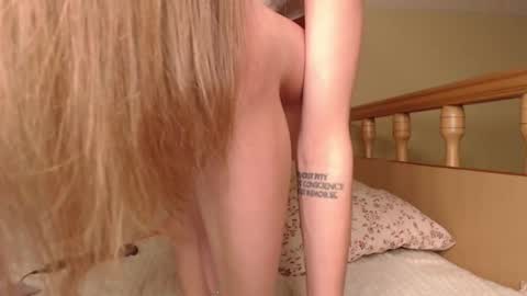 hotmp4 online show from February 2025 11:15:01 PM