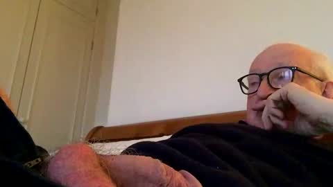 hotmuff99 online show from February 2025 04:54:01 PM