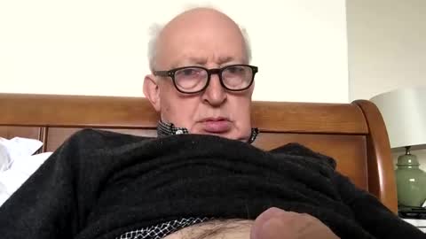 hotmuff99 online show from March 2025 03:02:01 PM