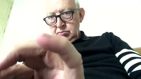 hotmuff99 online show from September 2025 03:17:02 PM