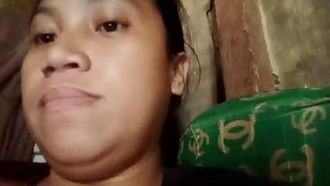 hotpreggymommy1993 online show from December 2025 01:13:02 AM