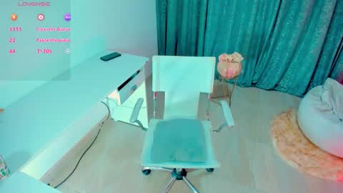 Snapshot of hotsecretary2 chatting on February 2026 11:42:02 AM hotsecretary2 online show from February 2026 11:42:02 AM