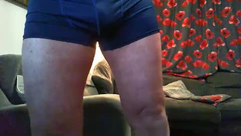 Snapshot of hotstrip22 chatting on January 2025 06:44:01 PM Mark online show from January 2025 06:44:01 PM