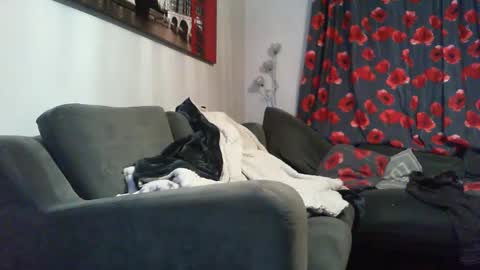 Snapshot of hotstrip22 chatting on February 2025 05:46:02 PM Mark online show from February 2025 05:46:02 PM