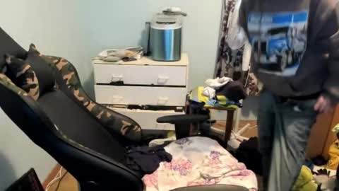 hot online show from November 2025 08:40:01 AM