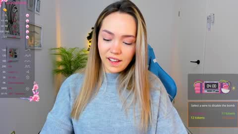 hello Im Eva online show from December 2024 08:23:02 AM