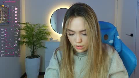 hello Im Eva online show from January 2025 05:09:01 AM