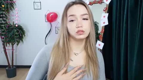 hello Im Eva online show from February 2025 02:03:02 AM