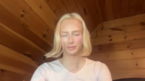 Snapshot of hottransgirlie chatting on November 2025 11:43:02 AM HotTransGirlie online show from November 2025 11:43:02 AM