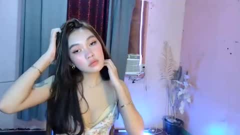 Snapshot of hotty_cassie chatting on September 2025 05:47:02 PM cassie online show from September 2025 05:47:02 PM