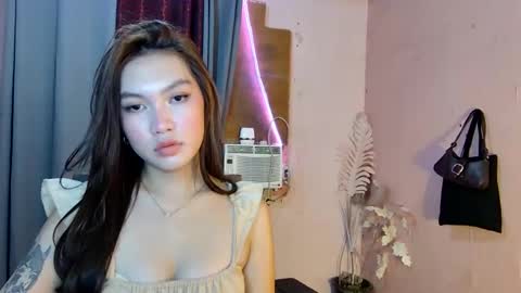 Snapshot of hotty_cassie chatting on October 2025 09:38:02 AM cassie online show from October 2025 09:38:02 AM