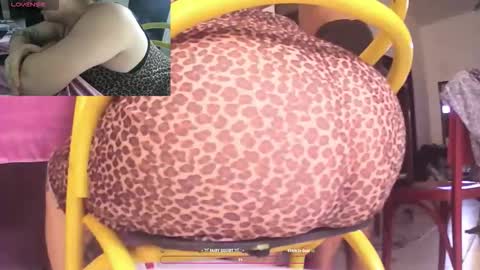 Snapshot of howarudoing chatting on January 2026 04:55:01 PM howarudoing online show from January 2026 04:55:01 PM