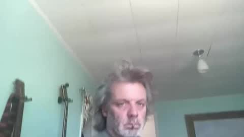 Snapshot of howlingatnothing chatting on December 2025 06:25:02 PM howlingatnothing online show from December 2025 06:25:02 PM