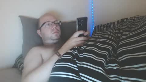 Christian online show from November 2025 05:42:02 AM