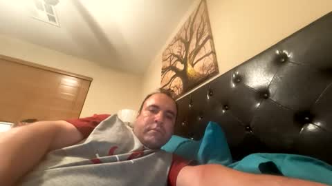 Snapshot of htfsb chatting on January 2026 10:39:02 AM htfsb online show from January 2026 10:39:02 AM