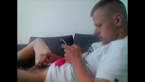 hubikush22 online show from September 2025 10:58:02 AM