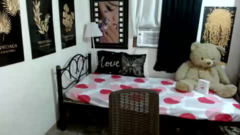 hugecockgoddessx online show from February 2026 11:10:02 PM