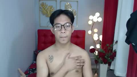 Snapshot of hugecockmiro chatting on February 2025 07:18:02 AM hugecockmiro online show from February 2025 07:18:02 AM