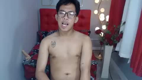 Snapshot of hugecockmiro chatting on February 2025 02:21:02 PM hugecockmiro online show from February 2025 02:21:02 PM