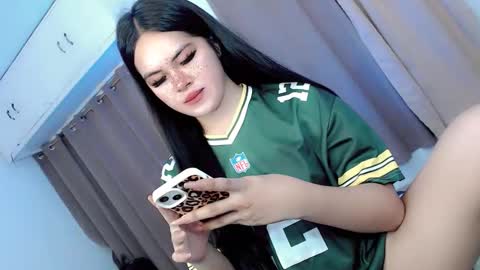 Yhanie online show from October 2025 11:09:01 AM