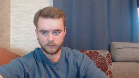 Snapshot of hugo__brad chatting on December 2024 11:29:01 AM Hugo online show from December 2024 11:29:01 AM