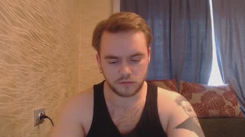 Snapshot of hugo__brad chatting on February 2025 02:00:02 PM Hugo online show from February 2025 02:00:02 PM