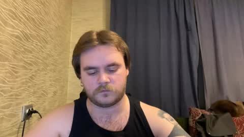 Snapshot of hugo__brad chatting on March 2026 05:52:02 PM Hugo online show from March 2026 05:52:02 PM