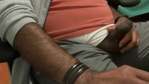 HunkyLover online show from April 2026 07:07:01 AM