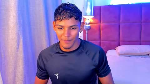 Hugo Cano online show from December 2025 03:01:01 AM