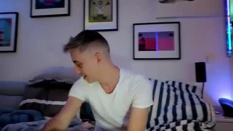 Hugo online show from January 2025 03:17:02 PM