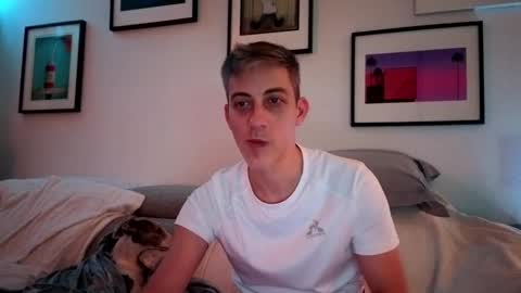 Hugo online show from January 2025 09:22:01 PM