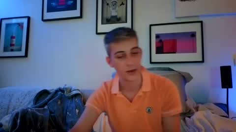 Hugo online show from January 2025 08:56:02 PM