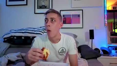 Hugo online show from February 2025 09:03:02 PM