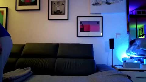 Hugo online show from February 2025 08:58:02 PM