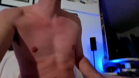 Hugo online show from November 2025 09:15:01 PM