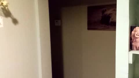 huidos2006 online show from January 2026 01:00:02 AM