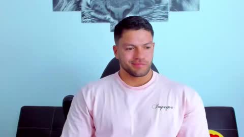 Snapshot of humber_eli chatting on February 2025 11:52:02 PM Eli online show from February 2025 11:52:02 PM