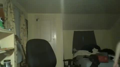 Snapshot of hung_rtz chatting on November 2025 11:18:02 AM hung_rtz online show from November 2025 11:18:02 AM