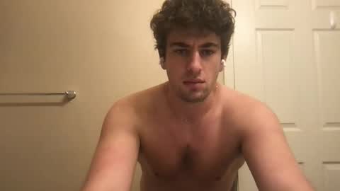 Snapshot of hungnhornystud chatting on February 2026 09:02:01 PM hungnhornystud online show from February 2026 09:02:01 PM