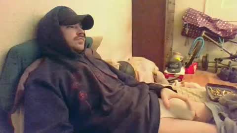 Snapshot of hungsubbb chatting on December 2025 03:12:01 AM Boi online show from December 2025 03:12:01 AM