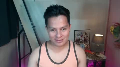 Snapshot of hunk_danny chatting on March 2025 06:54:01 PM hunk_danny online show from March 2025 06:54:01 PM