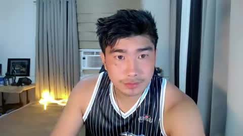 Snapshot of hunkfireman chatting on February 2026 11:38:01 PM ADAM online show from February 2026 11:38:01 PM