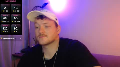 Snapshot of hunky_arthur chatting on October 2025 04:22:02 AM Hunky Arthur online show from October 2025 04:22:02 AM